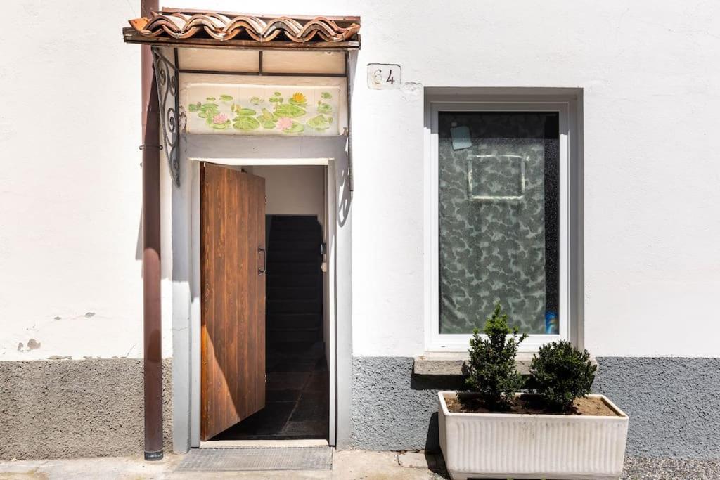 Garibaldi'S Apartment Όπως Εξωτερικό φωτογραφία